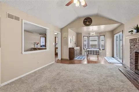 Entry Way - 416 Eldridge St, Lawrence, KS 66049 photo 2 of 4