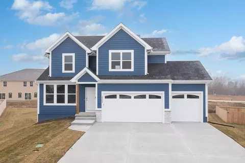 931 168th Ct, Basehor, KS 66007