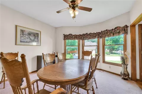 Dining - 2431 S Ponca Ave, Independence, MO 64057 photo 1 of 2