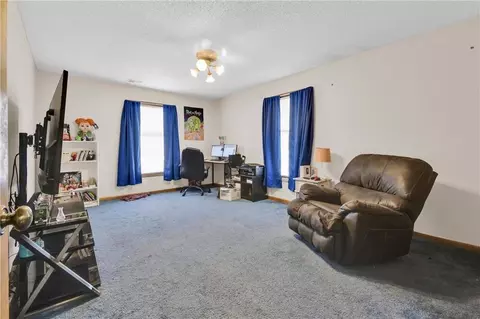 Bedroom - 2431 S Ponca Ave, Independence, MO 64057 photo 5 of 6