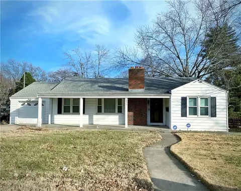 1833 N 33rd St, Kansas City, KS 66104