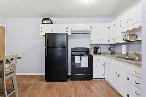 620 N 13th Ter, Leavenworth, KS 66048
