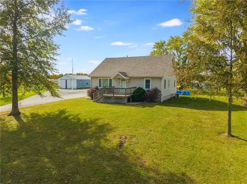 17515 Cr 201 Rural Rte, Bogard, MO 64622