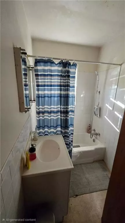 Bath - 300-302 Hazel St, Buckner, MO 64016 photo 2 of 2