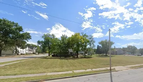 400 E Green St, Lees Summit, MO 64063 photo 2