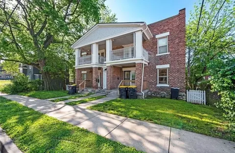 1115 E 41st St, Kansas City, MO 64110