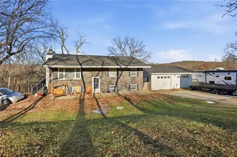 19680 Blue Jay Trail Cir, Lawson, MO 64062