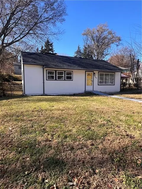 744 N 82nd St, Kansas City, KS 66112