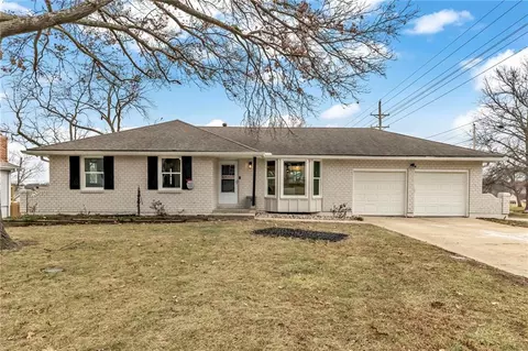 11601 E 62nd St, Raytown, MO 64133