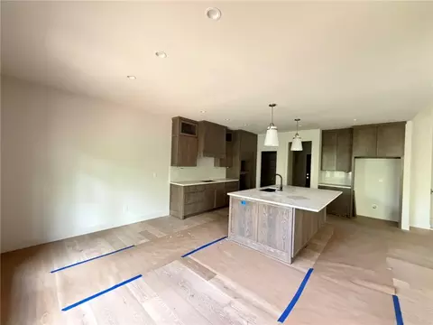 Kitchen - 8910 Ginger St, Lenexa, KS 66227 photo 1 of 8