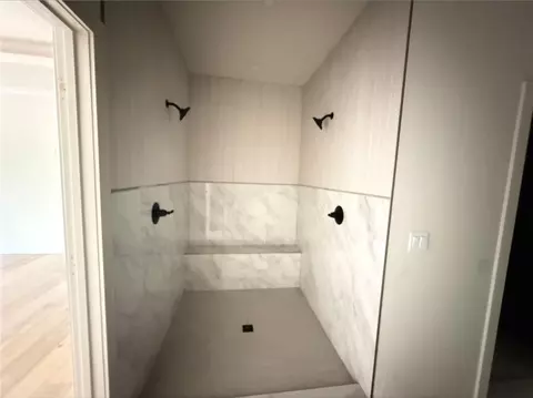Bath - 8910 Ginger St, Lenexa, KS 66227 photo 3 of 3
