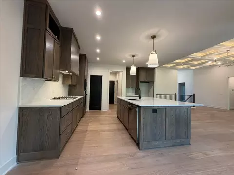 Kitchen - 8910 Ginger St, Lenexa, KS 66227 photo 4 of 8