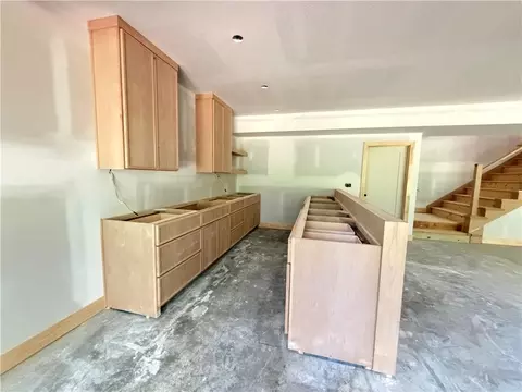 Kitchen - 8910 Ginger St, Lenexa, KS 66227 photo 7 of 7