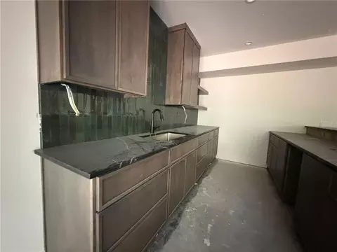 Kitchen - 8910 Ginger St, Lenexa, KS 66227 photo 7 of 8