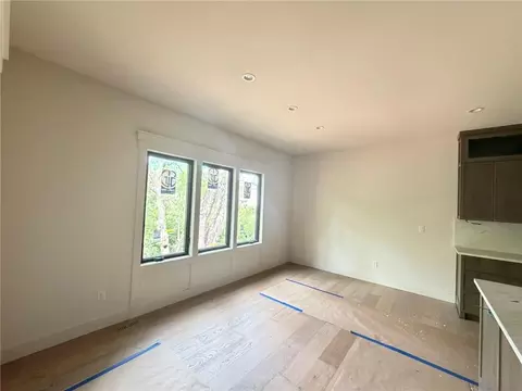 Living - 8910 Ginger St, Lenexa, KS 66227 photo 4 of 5