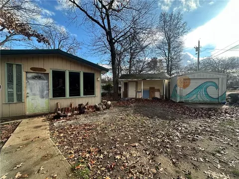 Exterior - 30008 Skyview, Edwards, MO 65326 photo 7 of 20