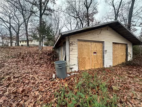 Exterior - 30008 Skyview, Edwards, MO 65326 photo 3 of 20