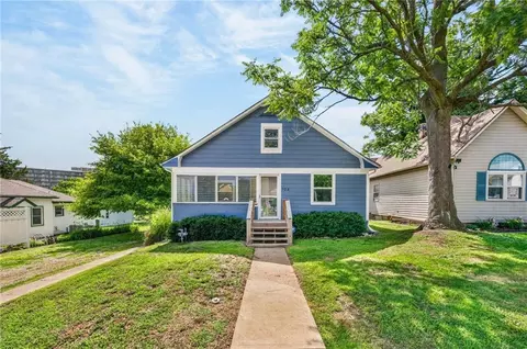 724 N Osage St, Independence, MO 64050