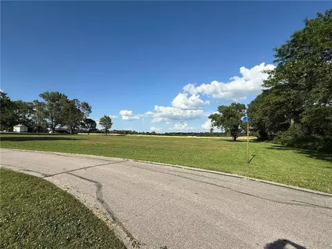 701 E 2nd St, Leroy, KS 66857