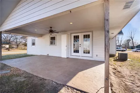 Exterior - 611 E 5th Ave, Caney, KS 67333 photo 4 of 8