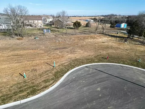 lot5 Stonecreek Ave, Tonganoxie, KS 66086