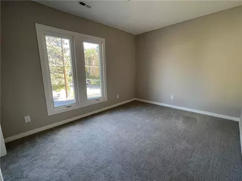 Bedroom - 1002 N 9th St, Saint Joseph, MO 64501 photo 1 of 4