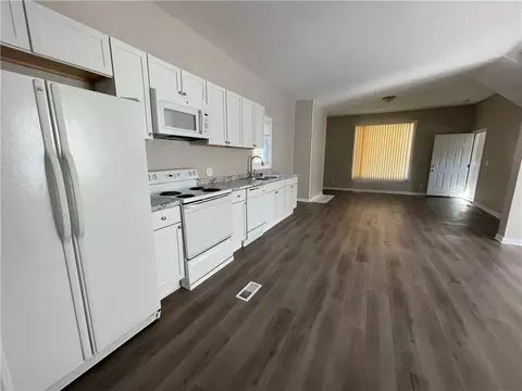 Other - 1002 N 9th St, Saint Joseph, MO 64501 photo 1 of 1