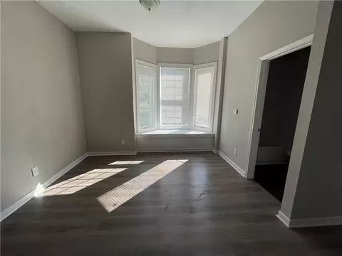 Living - 1002 N 9th St, Saint Joseph, MO 64501 photo 4 of 4