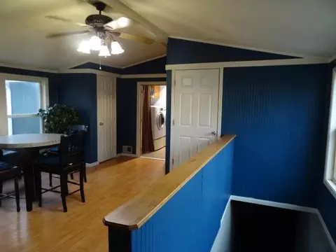 Entry Way - 14769 NE State Route E Hwy, Adrian, MO 64720 photo 5 of 7