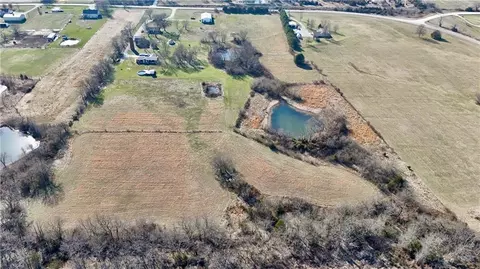 View/Area - 14769 NE State Route E Hwy, Adrian, MO 64720 photo 3 of 8