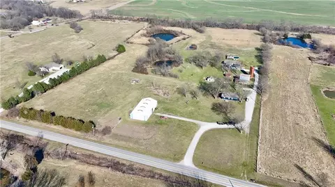 14769 NE State Route E Hwy, Adrian, MO 64720