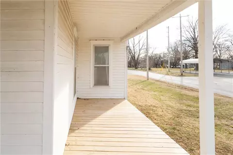 Exterior - 803 E 6th St, Cherryvale, KS 67335 photo 4 of 6