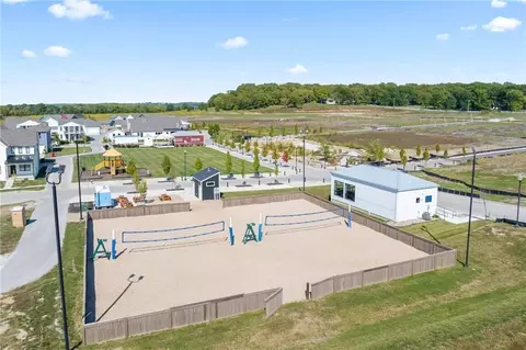 23500 E 11th St, Independence, MO 64056