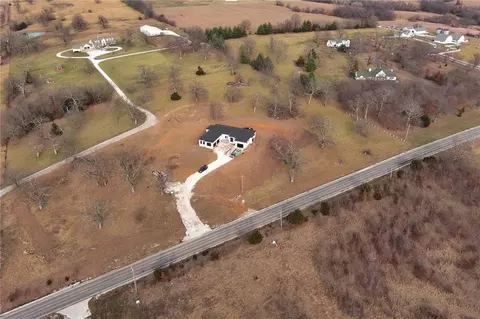 View/Area - 32200 E Outer Belt Rd, Lees Summit, MO 64086 photo 1 of 9