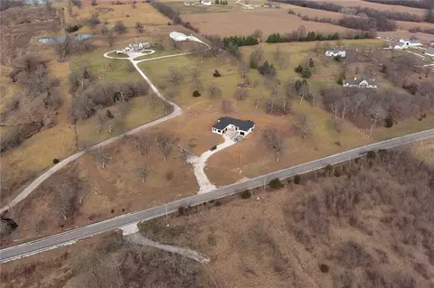 View/Area - 32200 E Outer Belt Rd, Lees Summit, MO 64086 photo 2 of 9