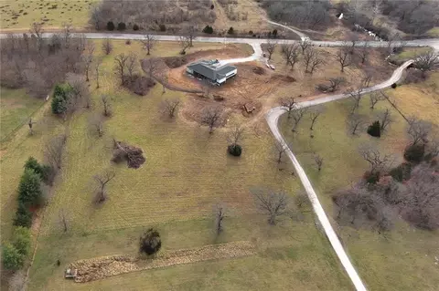 View/Area - 32200 E Outer Belt Rd, Lees Summit, MO 64086 photo 7 of 9