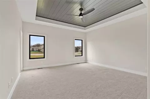 Bedroom - 2303 SW Serena Pl, Lees Summit, MO 64082 photo 2 of 5