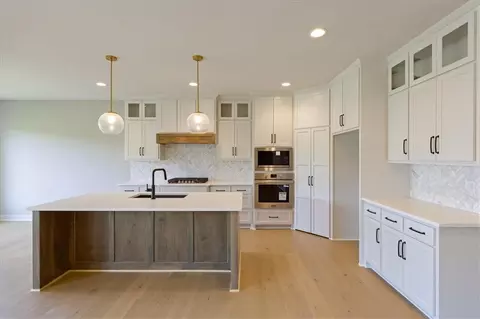 Kitchen - 3222 SW Enoch St, Lees Summit, MO 64082 photo 1 of 2