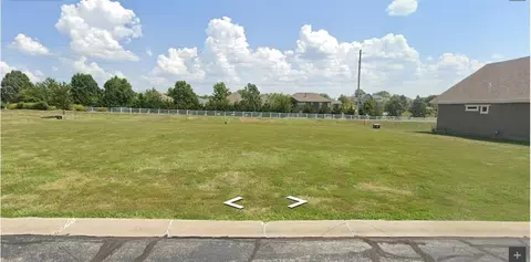 22619 Vincent St, Peculiar, MO 64078