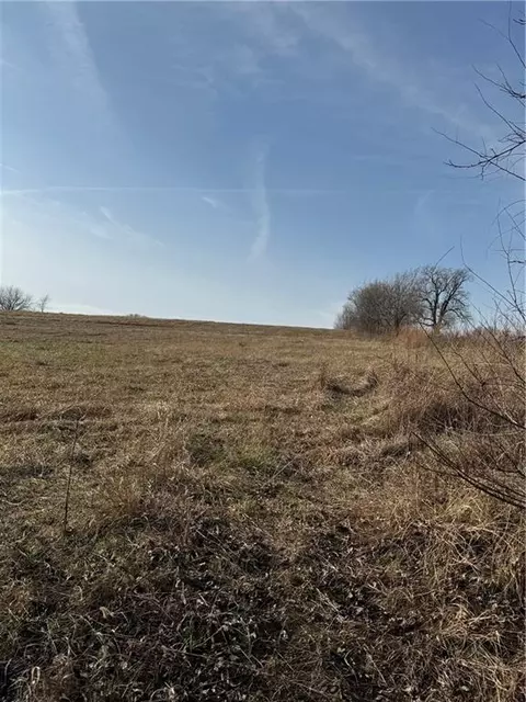 Plum Creek Road, Osawatomie, KS 66064