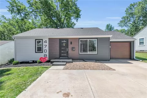 4709 W 75th St, Prairie Village, KS 66208