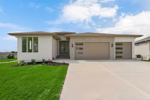 4217 NW 77th Ter, Kansas City, MO 64151