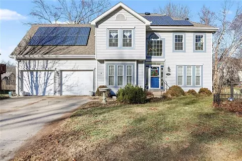 722 Deerfield St, Leavenworth, KS 66048