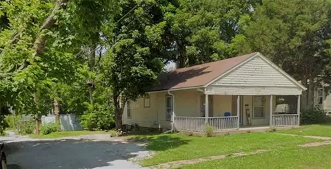 311 W Halsey St, Maryville, MO 64468