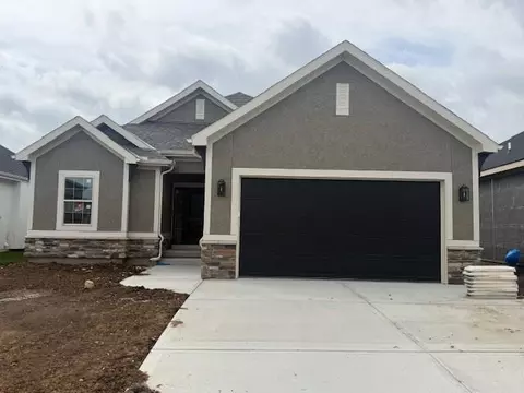 15381 W 173rd Ter, Olathe, KS 66062