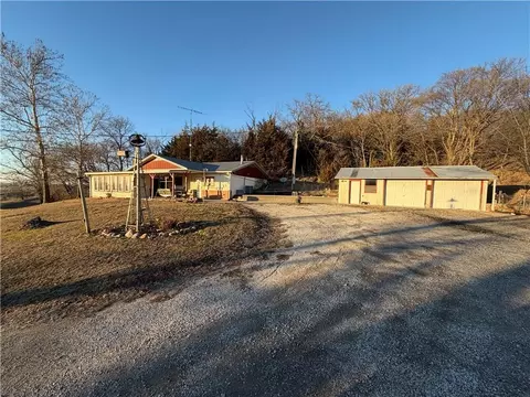 13557 Adobe Rd, Craig, MO 64437