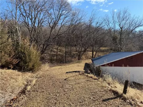 Exterior - 13557 Adobe Rd, Craig, MO 64437 photo 13 of 19