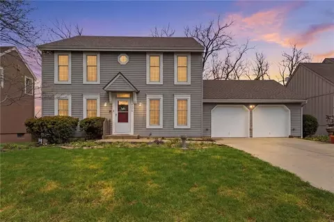 9220 W 116th St, Overland Park, KS 66210