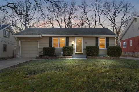825 E 75th St, Kansas City, MO 64131