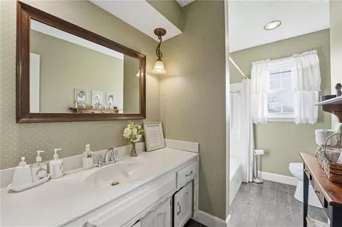 Bath - 24101 E 88th St, Lees Summit, MO 64064 photo 1 of 4